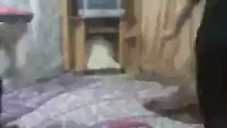 أول جماع مزدوج لمراهقة عراقية على كاميرا مباشرة