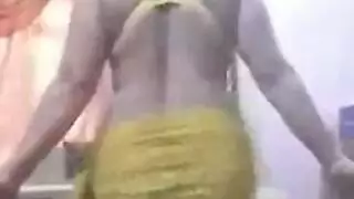 فيديو استمناء شرق أوسطي: خلع الكلوت