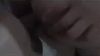 أخوة سرية: تنورة مرفوعة، طيز ممتلئة بقضيب الأخ