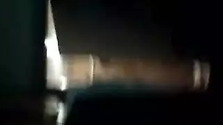 بورن عربي غريب: شرج جماعي لمراهقة مغربية