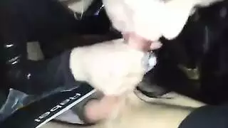 مراهقة عذراء أول مرة هاردكور دم على الأشرطة إكس إكس إكس