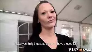 شاب ينيك بنت عمو في المنزل