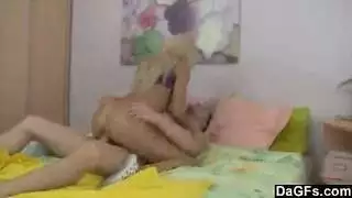 رسوم متحركة صريحة: فرج ناضج يُملأ