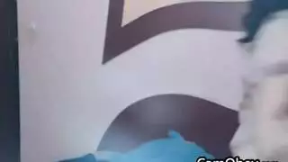 جماع شرجي مزدوج لسمراء الشعر أريا سكاي في مشهد مكتبي صريح