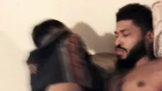 عبادة أثداء كبيرة وجنس فموي عميق