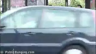 ناك عاهرة بقسوة في منطقة المواصلات