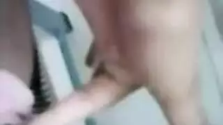 في سن المراهقة الألمانية راقصة باليه عرقي