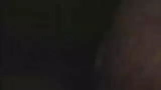 جنس صريح: فرجان مبللان وقضيب أسود سميك