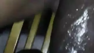 شابة مراهقة تمتلئ بقضيب صلب