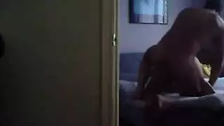 شقيقات ريفيات مأسورات يُستخدمن في ممارسة جنسية ثلاثية قاسية شريط جنسي مصري