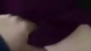 فتاة مصرية محجبة تأخذه شرجياً بقوة مقطع مسرب