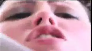 بالإصبع الروسية مرن