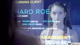 فرج إيميلي ويليس يطالب بانتباه إباحي مدفوع