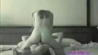 سوريهاناهيد فياض تئن بصوت عال أثناء وضعية الكلب الخشنه