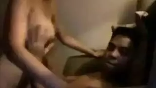 حفلة جنسية جامحة مع فتيات جميلات ولقطات مني