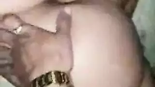 برونزية ومتحمسة، ويندي تبدأ باختراق قوي