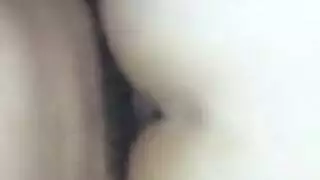 عروض عارية حية: بث إباحي فوري