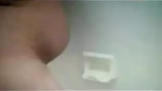 بدويات عاهرات يتوسلن لجماع شرجي خشن وحقن بالمني