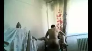 مراهقة عربية ساخنة تمارس جنس صريح عنيف