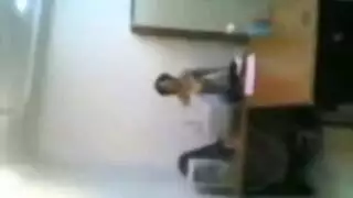 سكس عربي صريح: شرج عنيف مع فتاة مزرعة مصرية ممتلئة الجسم