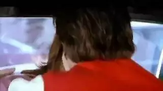 جنس فرنسي خام: شرجي، قذف في الحلق، وأثداء مغطاة بالسائل المنوي