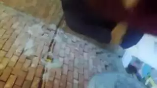 نذل مثير وخطيبته في إحماء إباحي صريح