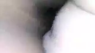 الفتاة الحلوة تغلبها الشهوة، تأخذ عدة غرباء