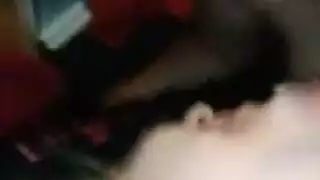 فعل سحاق صريح بين شقيقتين عربيتين