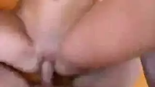 حفلة تبادل زوجات: أزواج الجيران في مشهد صريح