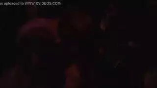 معلمة ذات صدر كبير تُمارس الجنس بعنف في مكتب الكلية