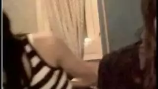 مثلية ابتهاج بينما هي تخون بزوجة تايلر مثلي الجنس