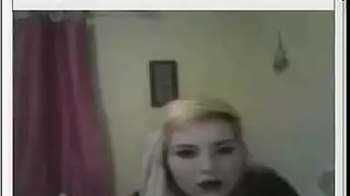 رجل هندي ثقيل في فيلم إباحي يظهر وضعية الكلب