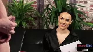 أنيق فيمدوم فاتنة ساسكيا اليشم في الحرير بلوزة وتنورة تهيمن ذكر وانكر مع أحذية عالية الكعب