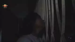 احتفال جنسي في دلهي: نيك جماعي لعذارى سمراء فاتنة