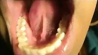 ينيك طيز مراة اخوة وهي نايمةمخفي