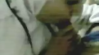 أصغر طفلة تمص الزب