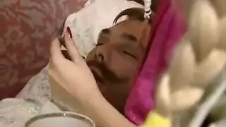 بنات بلباس عسكريgtypw7uhh4sg