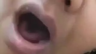 مشهد إباحي: زوجة هندية كبيرة الصدر تتوسل لجماع شرجي قاسٍ