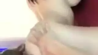 فتيات مصريات محجبات في قص وتقاطع مع أحزمة