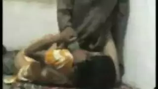 جنس محرم مع الجارة: سحاق صريح لزوجة شقراء