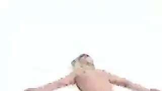 إباحية الخنثى لنيف دين مع قضيب أسود سميك