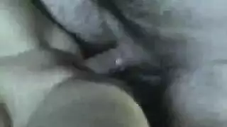 دردشة على الأريكة تتطور إلى فعل شرجي صريح