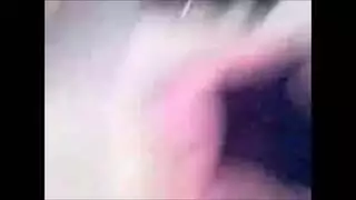 شباب مسكين قحبه بتتناكوها