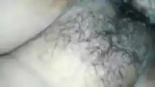 أسطورة محلية تمارس الجنس كالوحش في فيلم إباحي خام