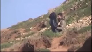 فضائح فتيات العرب الشراميط في أحضان الشباب بالخلاء