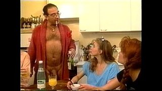فيلم سكس ألماني قديم نجمات الاباحية إيفا فولك و نعومي سانت جيمس