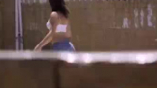 أبيلا ثورن ترقص أمام كاميرا الويب الخاصة بها ، بينما تتمتع بوقت جنس حار وحسي