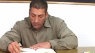 واحد مثير امرأة سمراء فاتنة المتشددين.