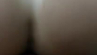 شقراء لذيذ مع الشعر الوردي وابنة خطوة لطيف في موحد لطيف يمارسان الجنس على الأريكة