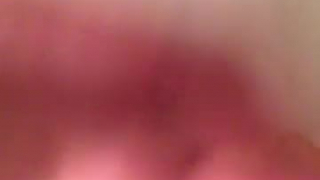 تحصل الشقراء الساخنة على طريقتها الخاصة للحصول على ما تريد ، في غرفة نومها